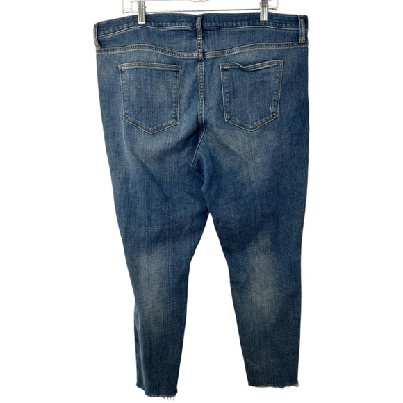 Gap True Skinny Ankle distressed denim jeans raw hem women’s 34 R medium indigo - Picture 4 of 14